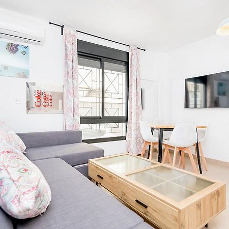 Апартаменти Maba/Private Backyard/Walk To Downtown/Large Smart Tv Малага Екстер'єр фото